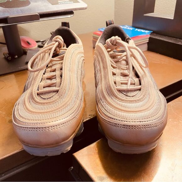 Womens Nike Air Vapormax '97 "Gold bullet" AO4542 902 Vintage Coral 8.5 US 40 EU - Picture 3 of 10